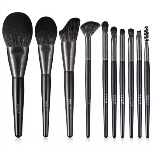 10-Piece Professional Makeup Brush Set | Natural Hair & Wood Handles