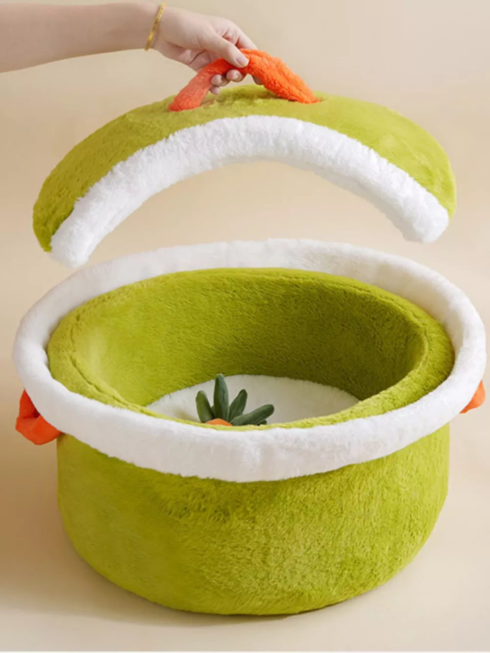 Semi-Enclosed Round Pet Nest – Cozy Foldable Bed for Cats & Small Dogs