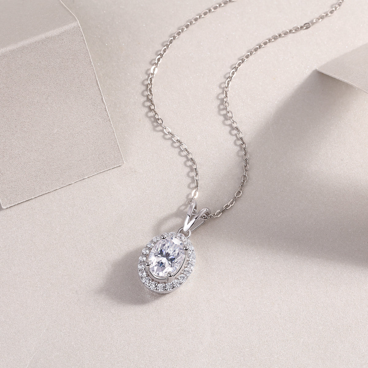 Moissanite Pendant Necklace | 1 Carat Oval Cut | S925 Sterling Silver