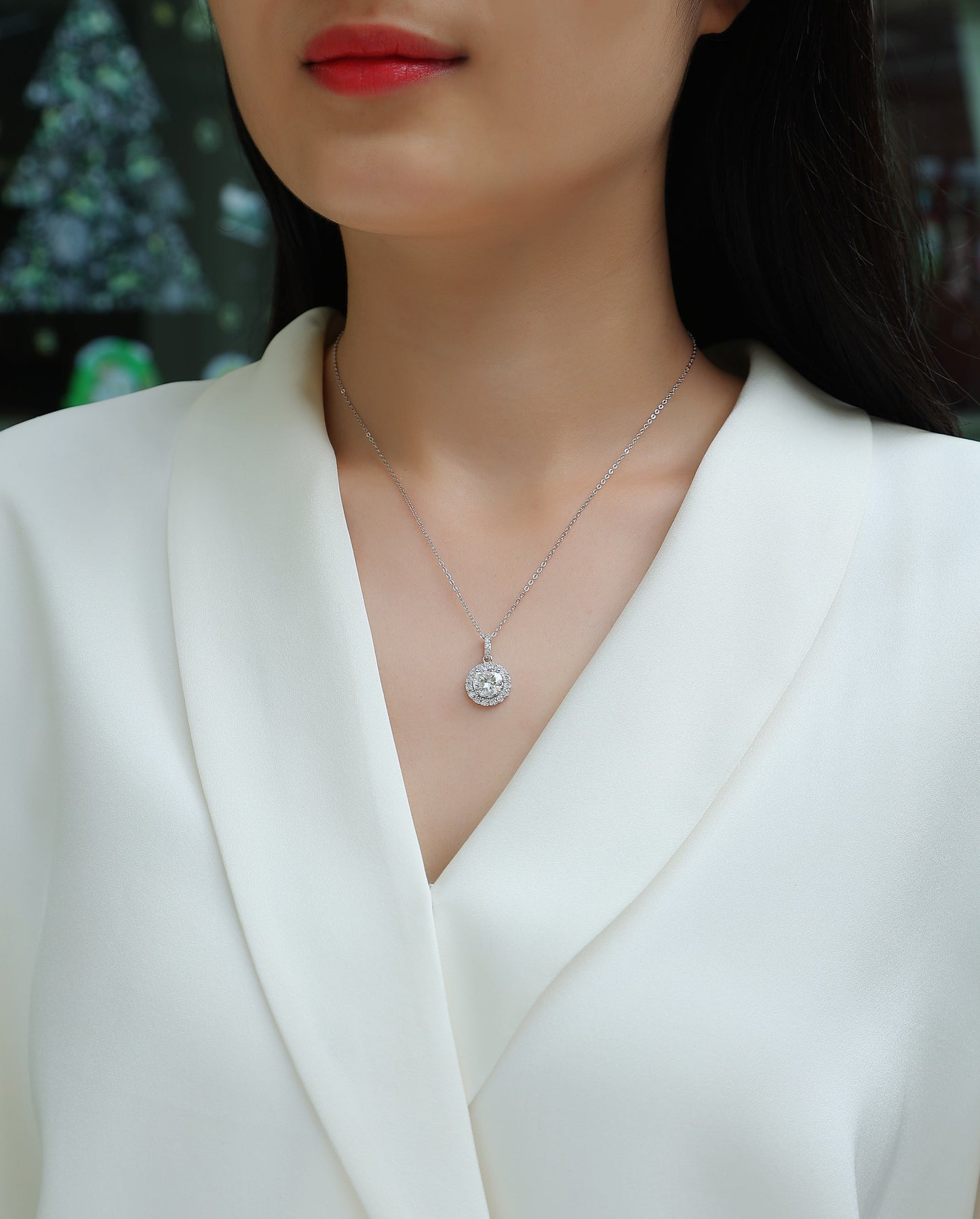 2 Carat Moissanite Dandelion Pendant Necklace – 925 Sterling Silver, Platinum-Plated