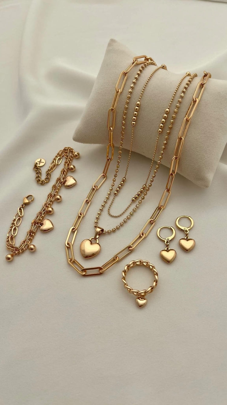 Jewelry & Accessories