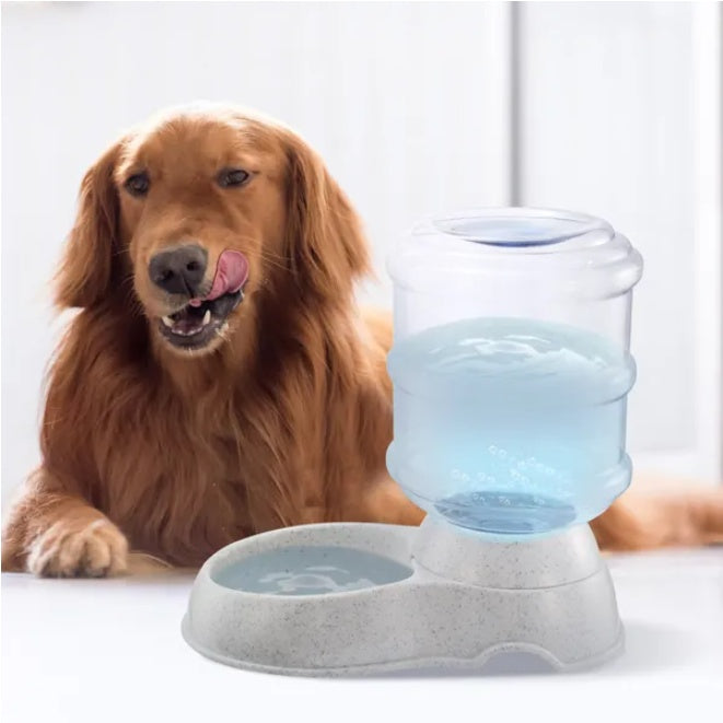 Automatic Gravity Pet Water Dispenser - 2.8L No-Spill Dog & Cat Waterer with Anti-Slip Base
