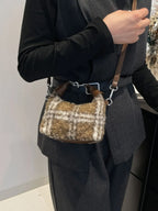 Fuzzy Mini Handbag with Zipper – Chic PU Leather & Polyester Crossbody