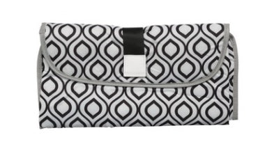Portable Waterproof Baby Changing Pad - Foldable Travel Diaper Mat with Storage Pockets