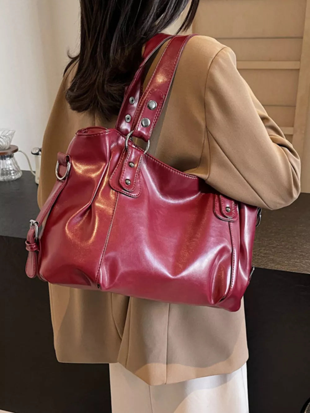 Vintage Style Large Leather Shoulder Handbag