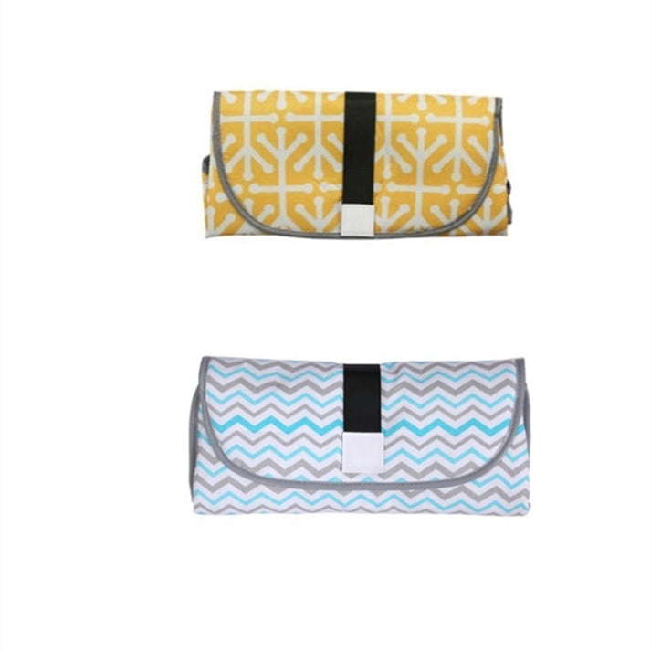 Portable Waterproof Baby Changing Pad - Foldable Travel Diaper Mat with Storage Pockets