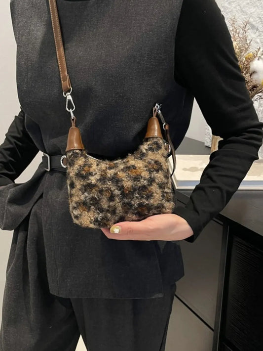 Fuzzy Mini Handbag with Zipper – Chic PU Leather & Polyester Crossbody