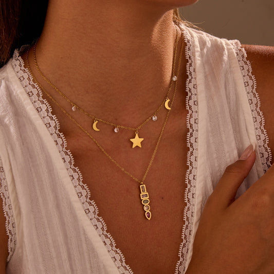 18K Gold Plated Star Pendant Necklace with Sparkling Zircon Crystals - Stainless Steel