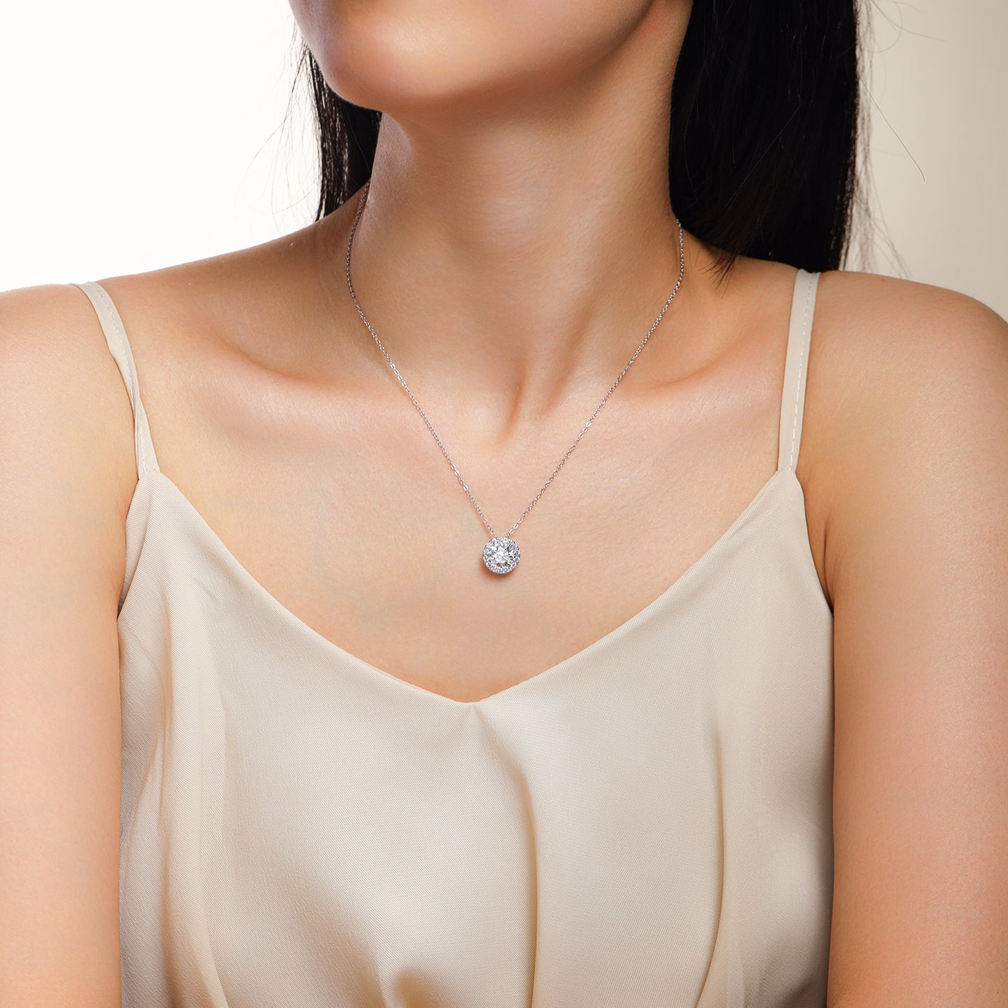 2 Carat Moissanite Pendant Necklace – Sterling Silver | Diamond Alternative for Women