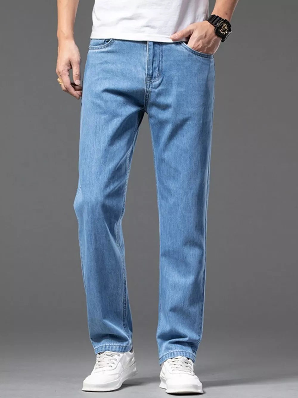Men's Straight-Leg Jeans – 100% Cotton, Slight Stretch & Pocketed