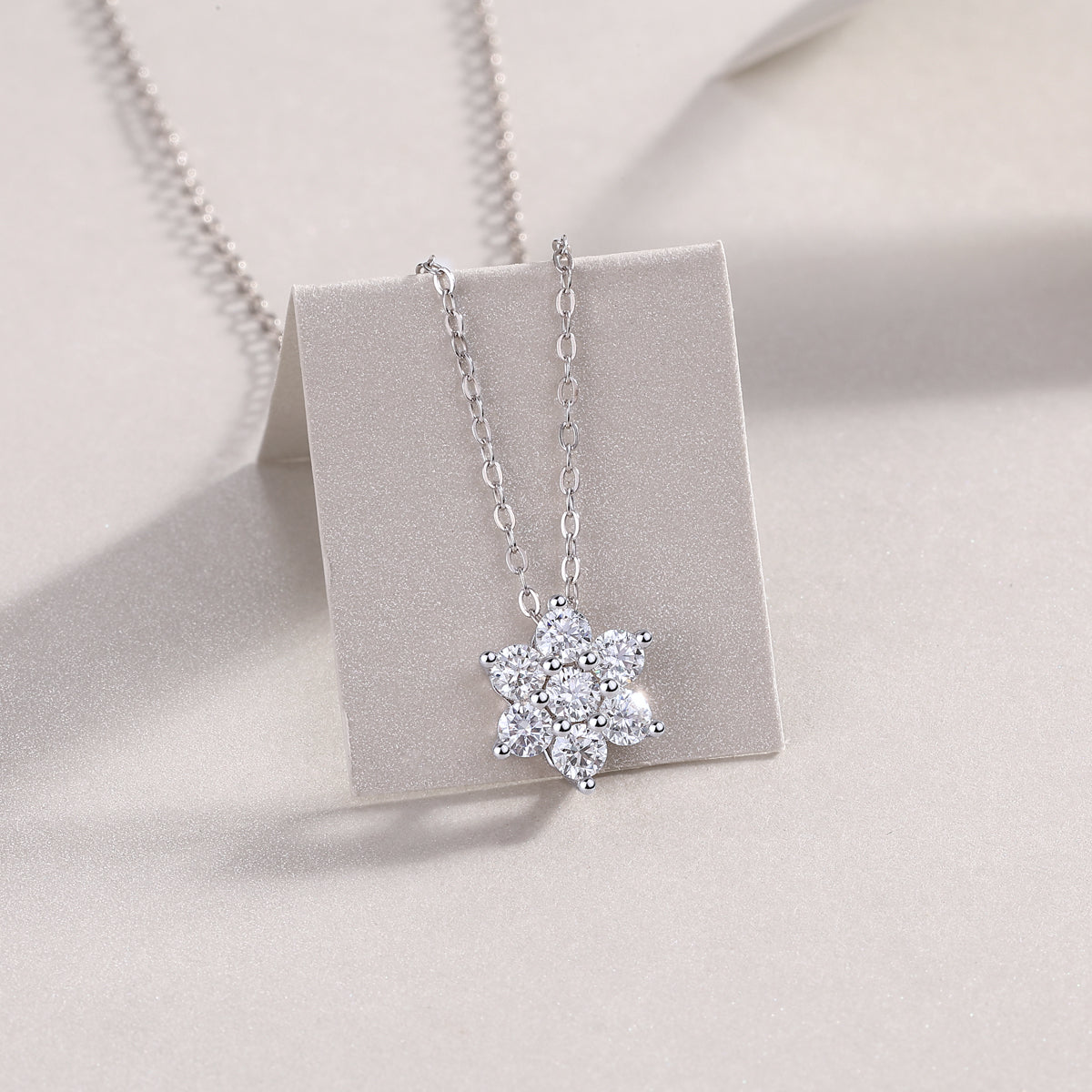 Snowflake Moissanite Pendant Necklace | S925 Sterling Silver & Platinum Plating