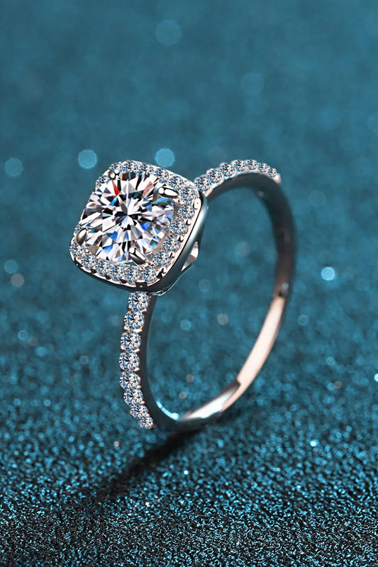 Square Moissanite Ring – 1 Carat 925 Sterling Silver