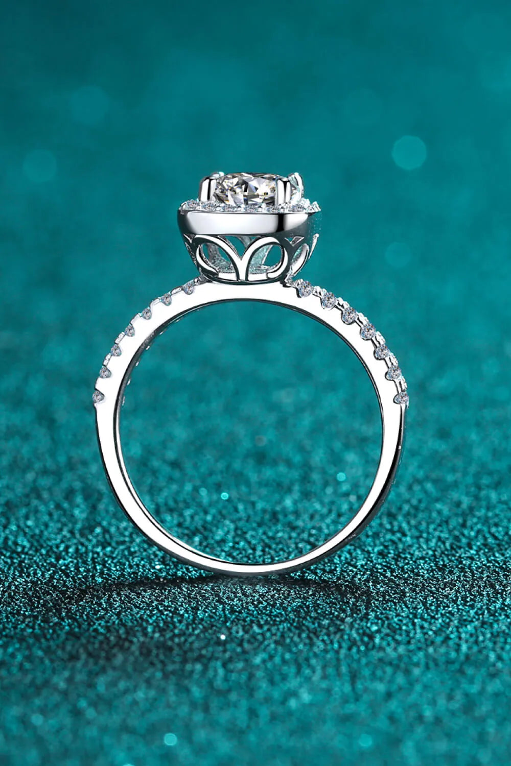 Square Moissanite Ring – 1 Carat 925 Sterling Silver