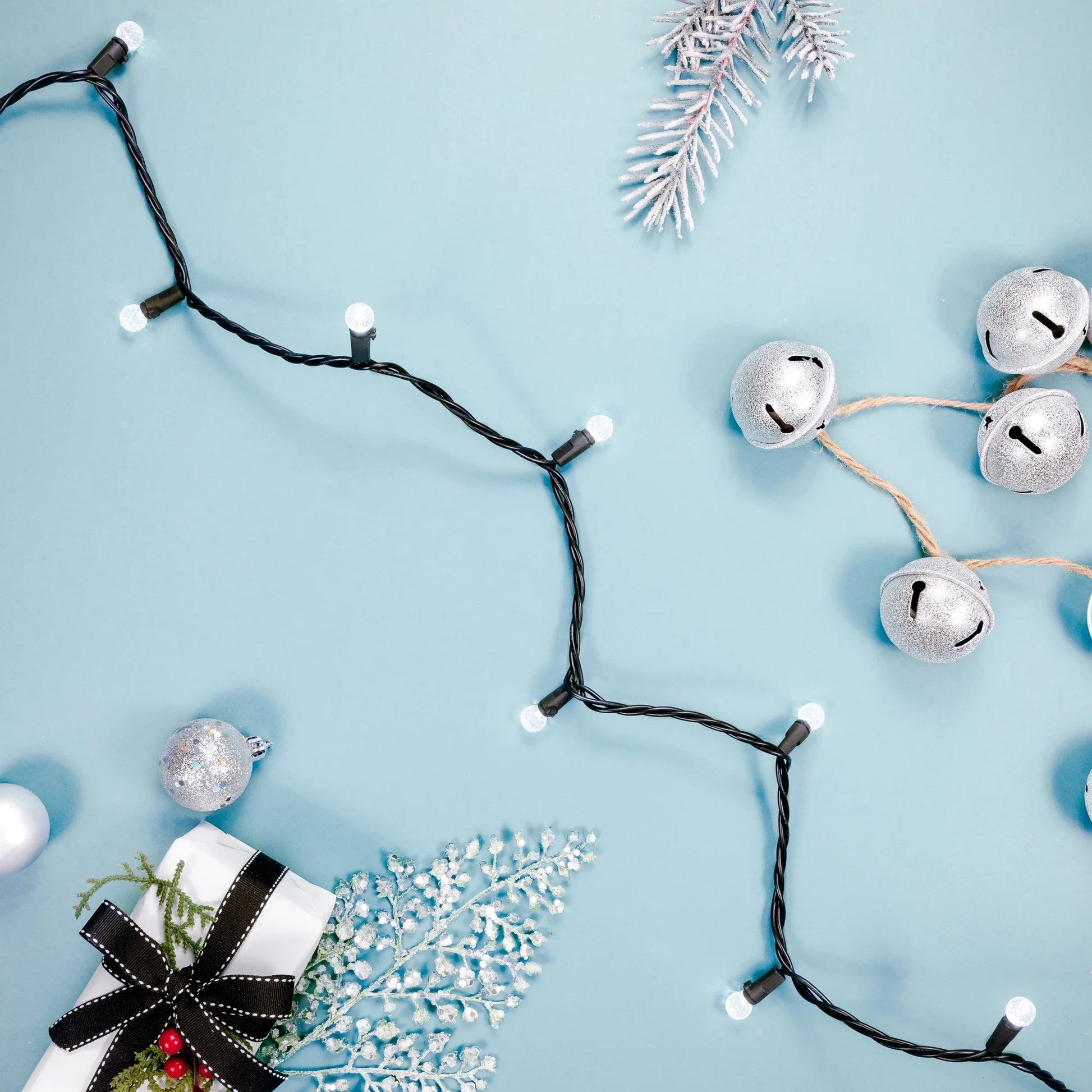Northlight LED G12 Berry Christmas Lights - Pure White - 16' Black Wire - 50Ct