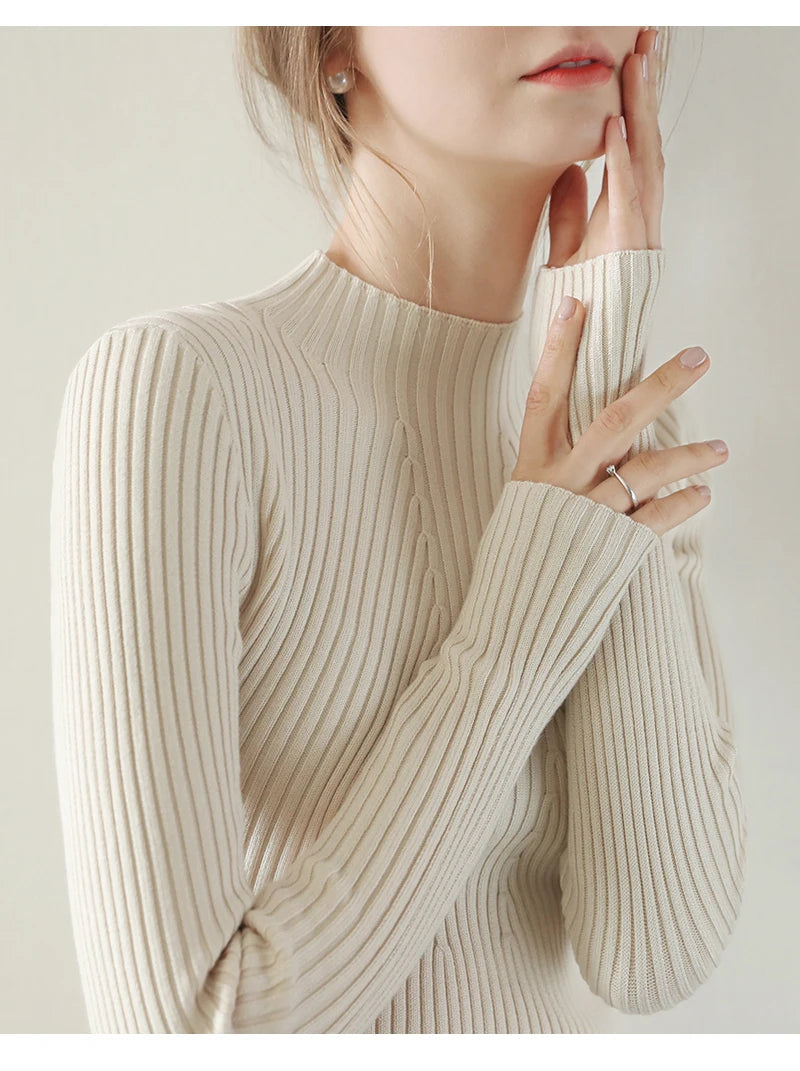 Women’s Ribbed Turtleneck Sweater – Slim Fit Knit Long Sleeve Pullover Top (Autumn/Winter)