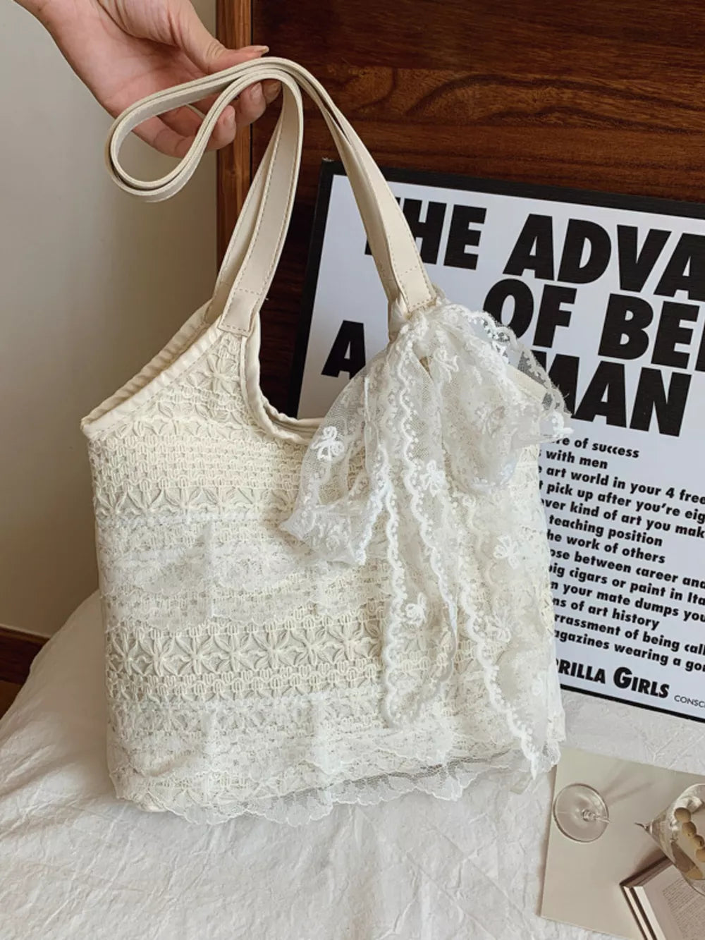 Lace Bowknot Woven Shoulder Handbag