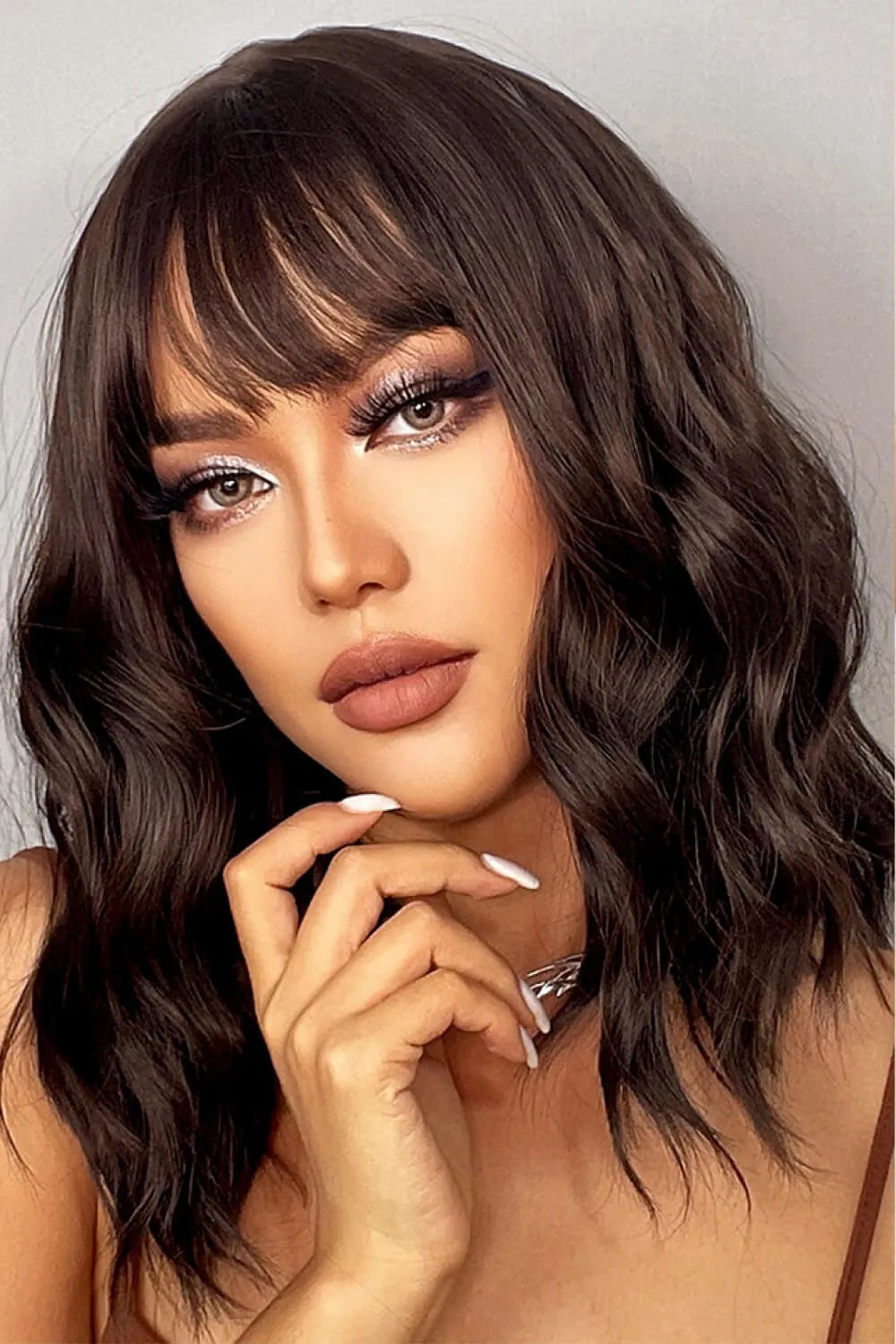 Natural-Looking Synthetic Bob Wig – 12'' Full Machine Made, Heat Safe