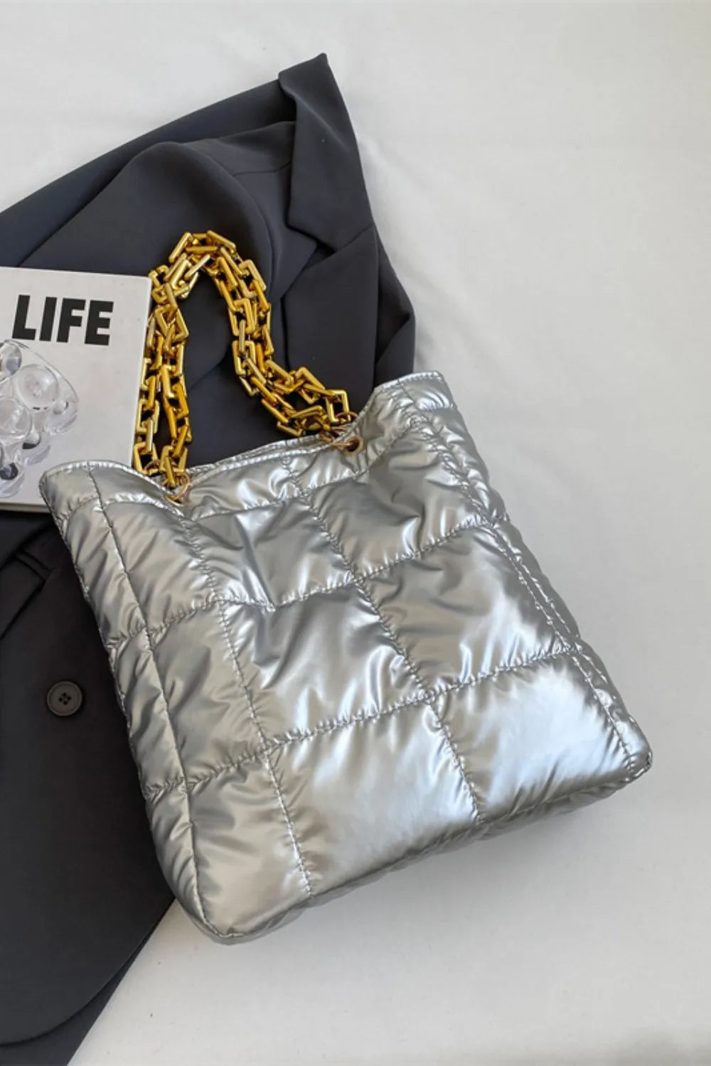 Bubble Texture Chain Handbag – Stylish Medium Shoulder Bag