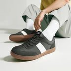 Rihero Men's Retro Fashion Sneakers – Lace-Up, Non-Slip TPR Sole & Breathable Mesh