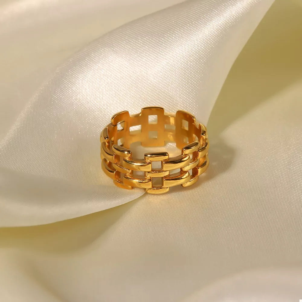 18K Gold-Plated Cutout Ring | Stainless Steel | Sizes 6, 7 & 8