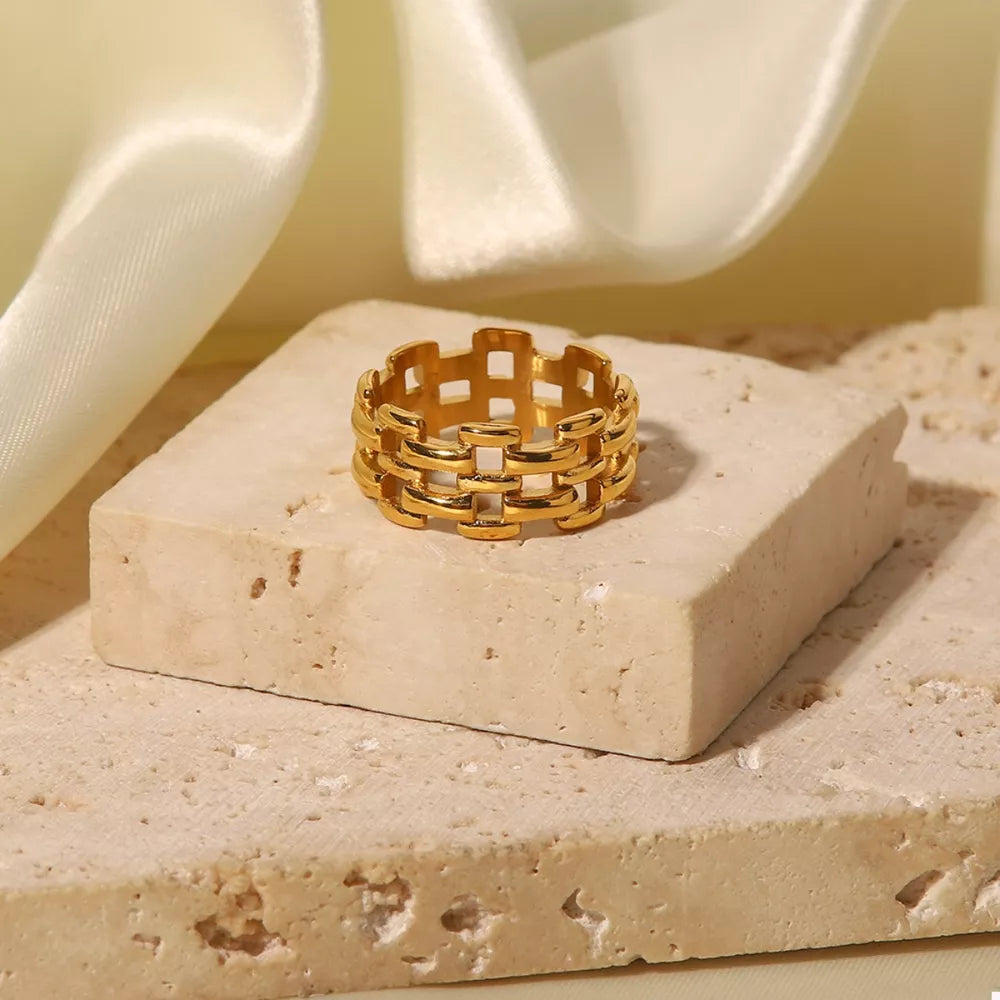18K Gold-Plated Cutout Ring | Stainless Steel | Sizes 6, 7 & 8
