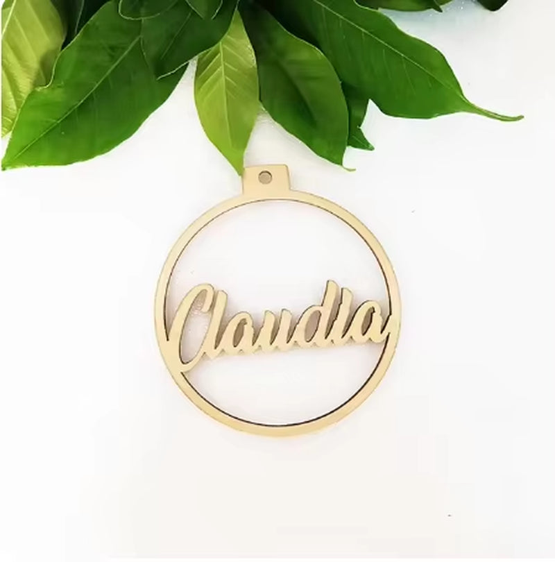 CHRISTMAS Snowflakes Custom Snowflakes Wood Christmas Decoration Pendant ， Laser Cut Name Christmas Ball Christmas Gift