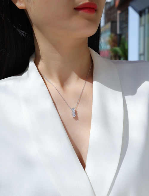 0.5 Carat Moissanite Pendant Necklace – 925 Sterling Silver & Platinum Plated