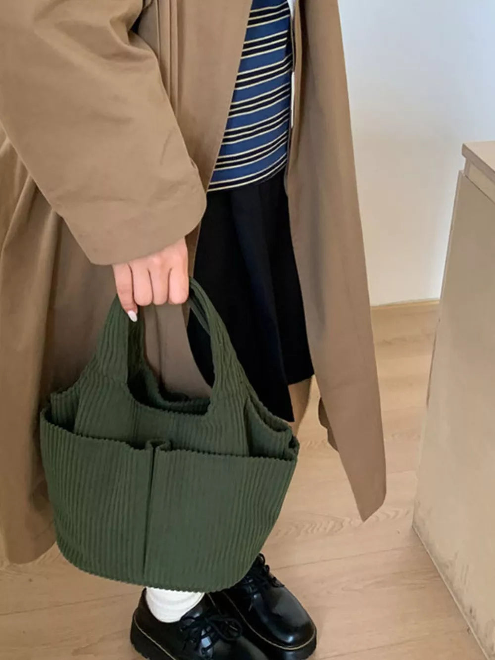 Corduroy Solid Color Handbag – Chic Medium Shoulder Bag