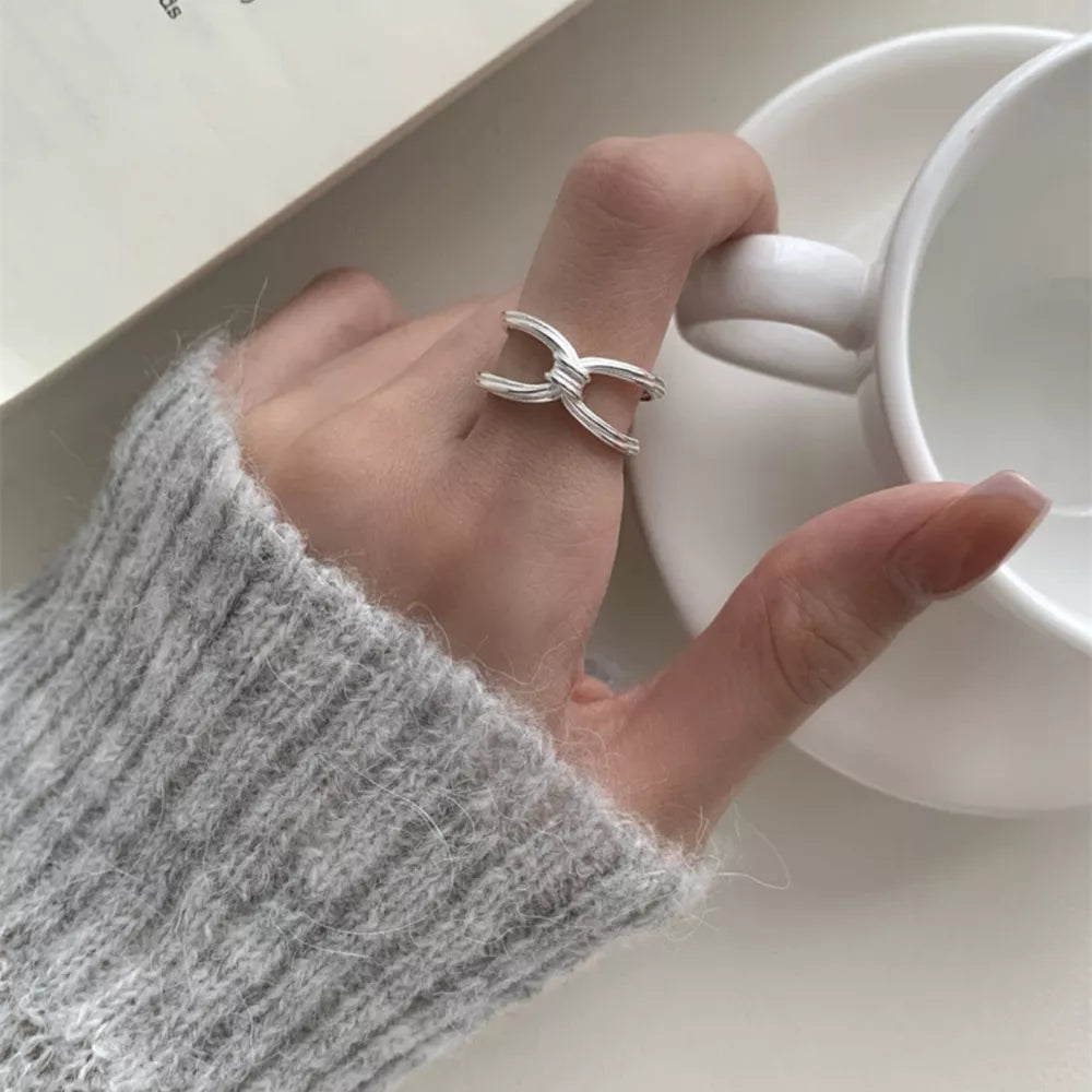 925 Sterling Silver Knot Ring – Minimalist Twisted Band