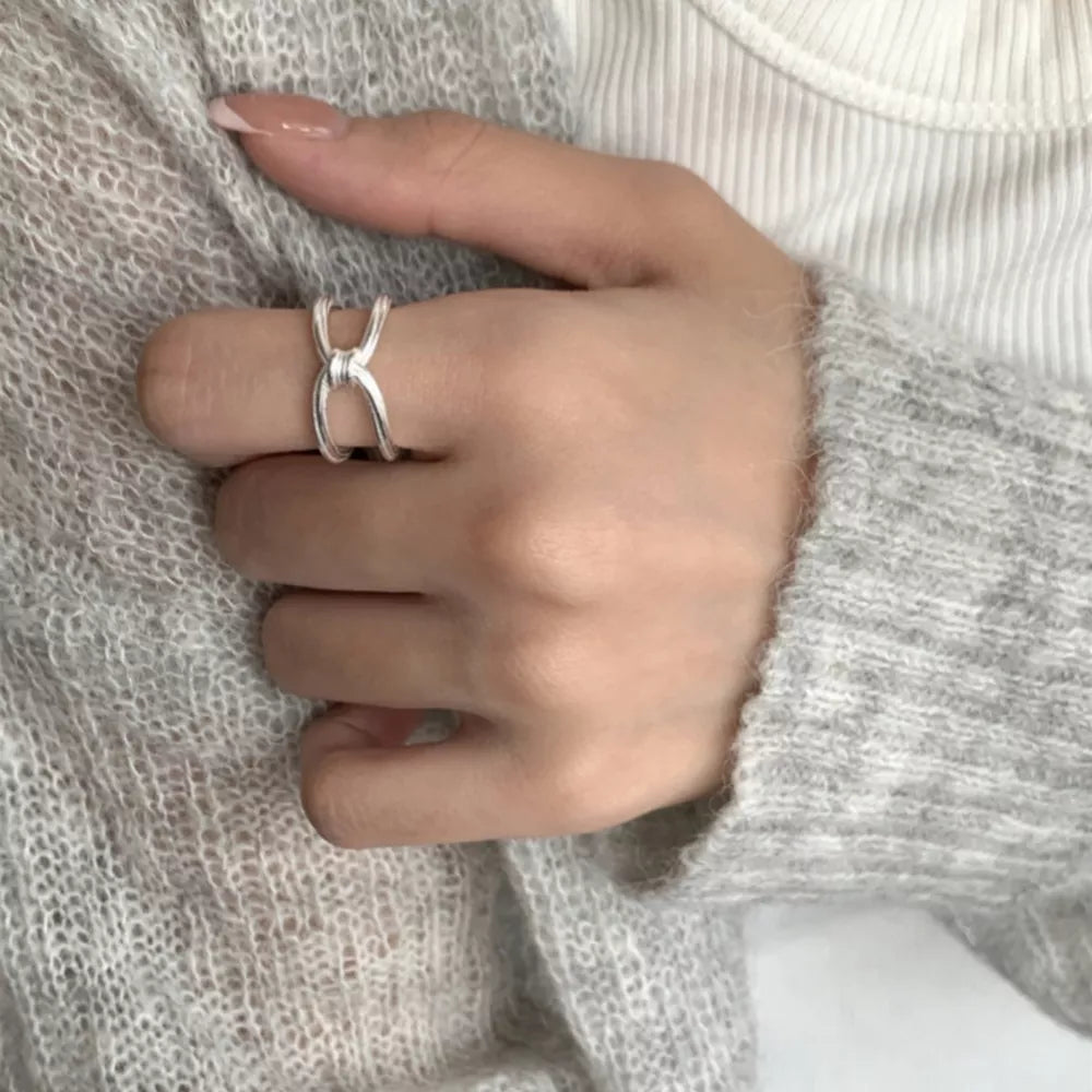 925 Sterling Silver Knot Ring – Minimalist Twisted Band