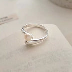 Freshwater Pearl Bypass Ring – Platinum-Plated 925 Sterling Silver | One Size
